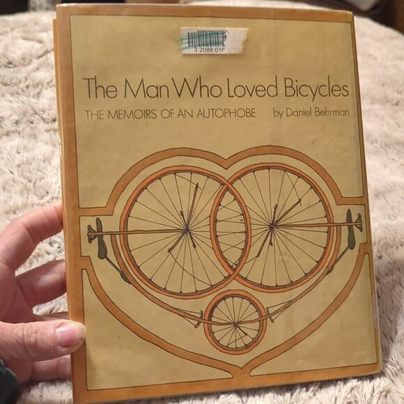 The man who loved bicycles: The memoirs of an autophobe, Daniel Behman - Picture 2 of 6
